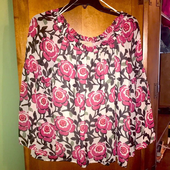 Gorgeous Loft blouse - just like new! - Picture 1 of 4